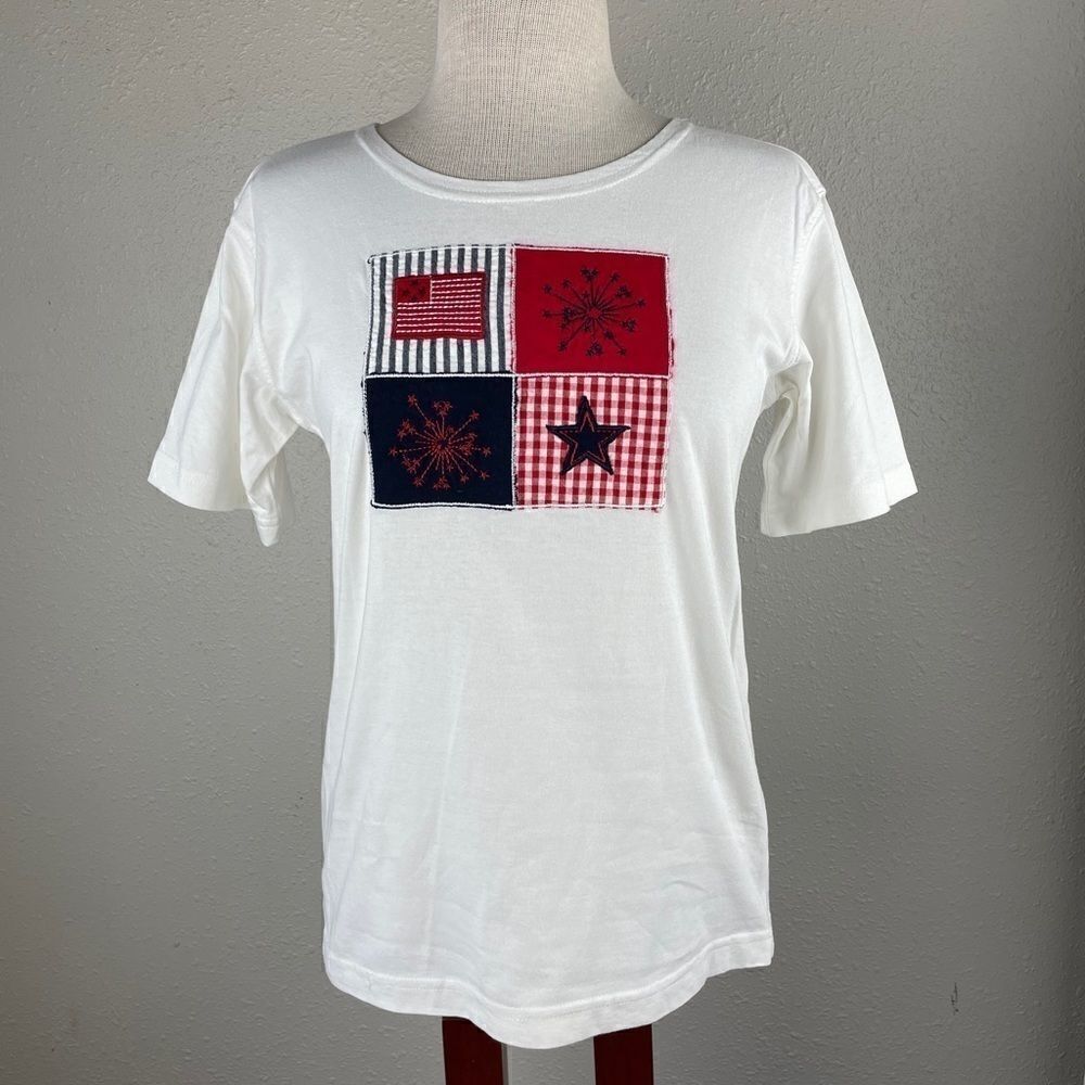 Capacity 4th of July T Shirt Size Petite S EUC
